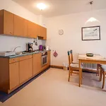 Klassik Appartement mit 1 Schlafzimmer und Terrasse im Erdgeschoss 100
